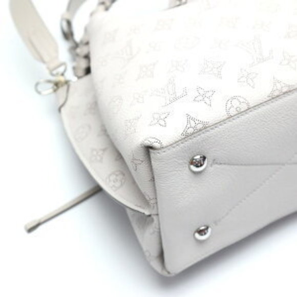 Louis Vuitton keybell Mahina Mulia Shoulder Bag - Picture 6 of 10